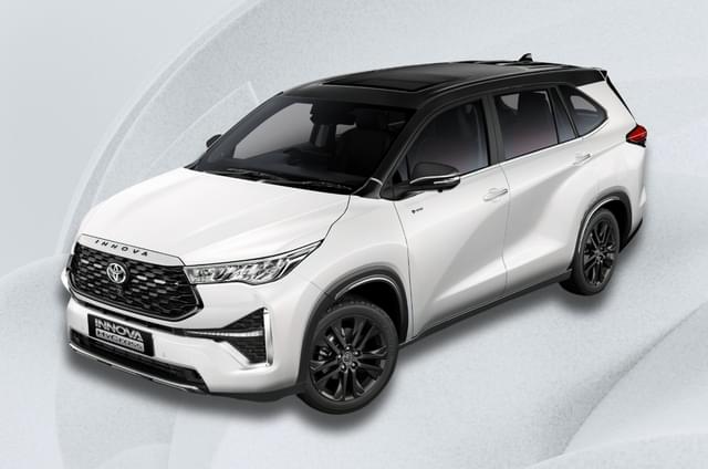 Toyota Innova Hycross Exclusive Edition launched at Rs 32...